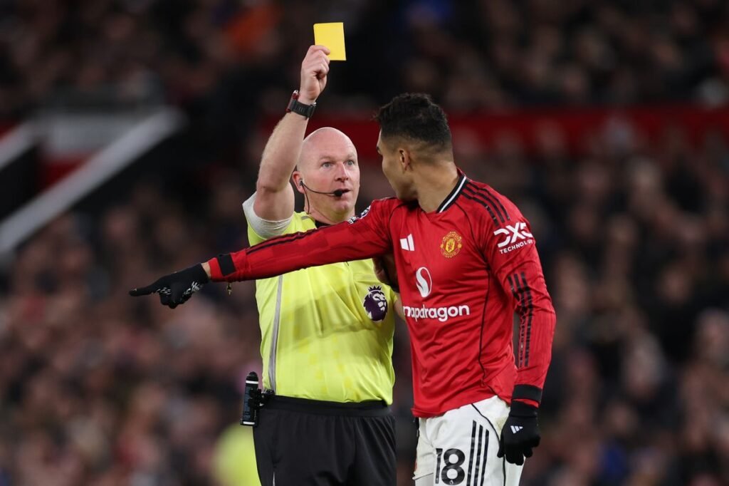Manchester United referee controversy